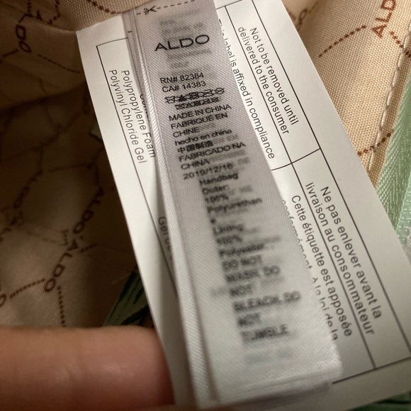 Handbag - Picture 5 of 6